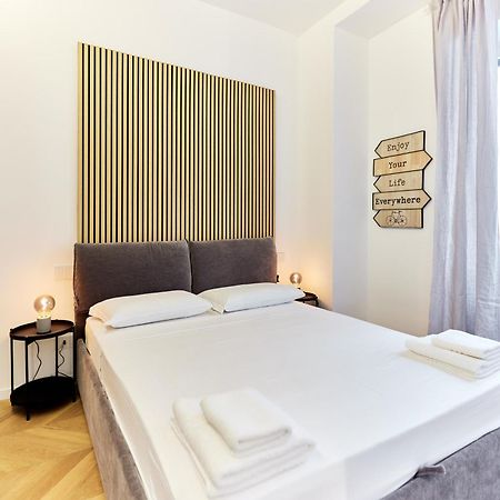 Duomo Imperial Suits - Modern And Comfortable Милан Экстерьер фото